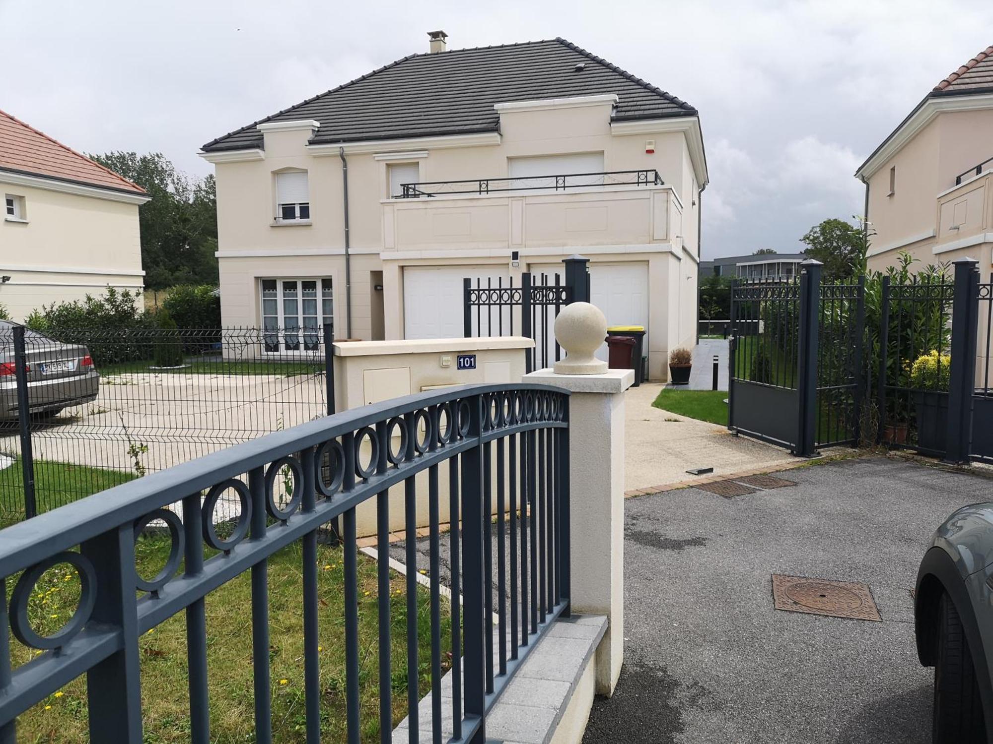 Bienvenus Chez Eric A Montevrain 아파트 외부 사진